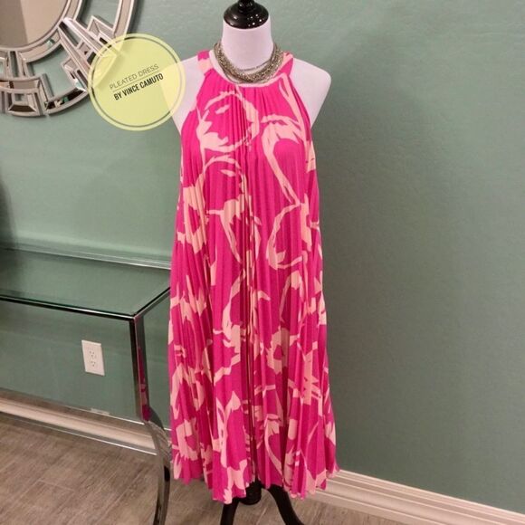Vince Camuto Dresses & Skirts - Vince Camuto Pleated Dress Sz M